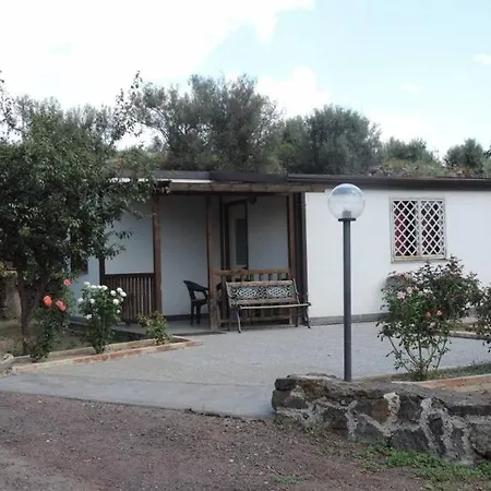 Acquarossabed Bed and Breakfast 3*