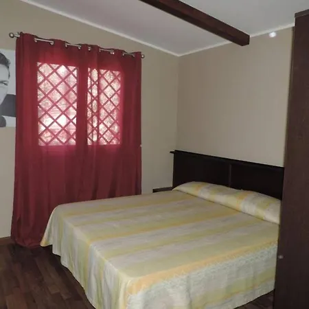 Acquarossabed Bed & Breakfast *